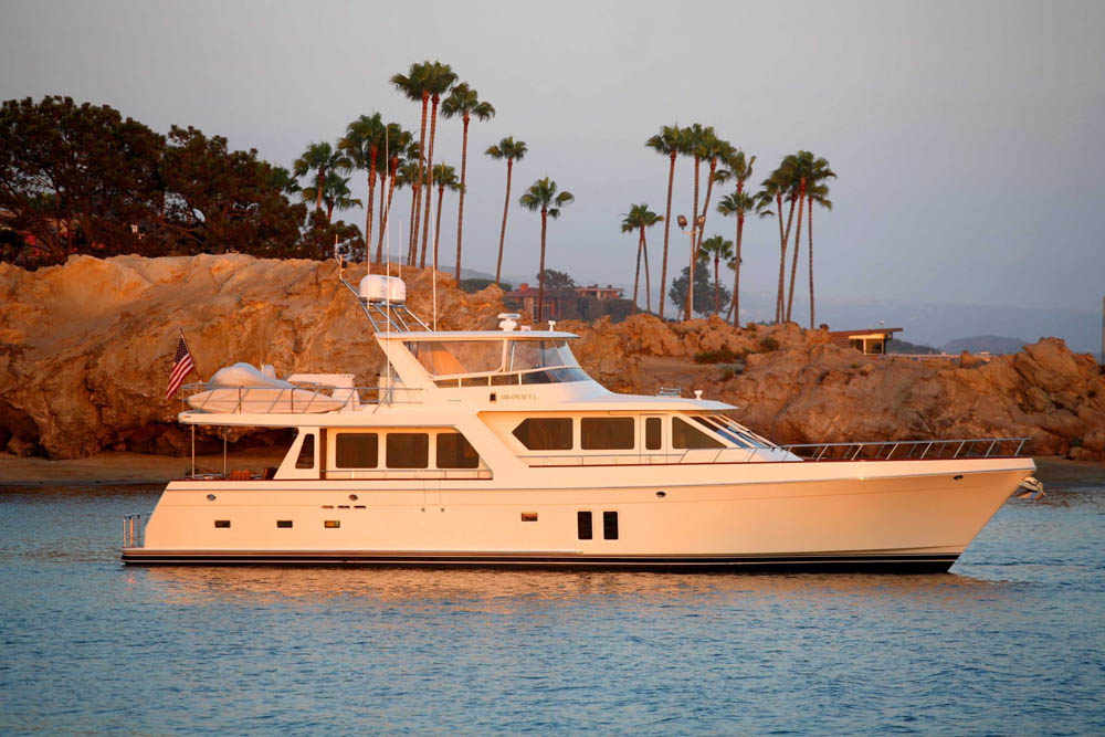 76 offshore motoryacht profile