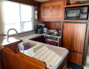 2007 41' American Tug Flybridge
