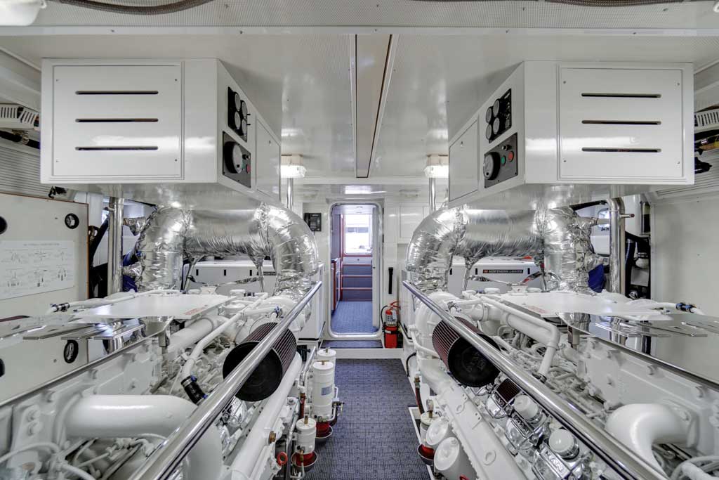 76 offshore motoryacht engine