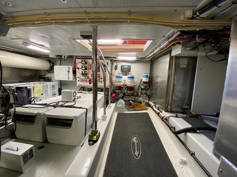 2007 41' American Tug Flybridge