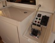 76 offshore motoryacht profile
