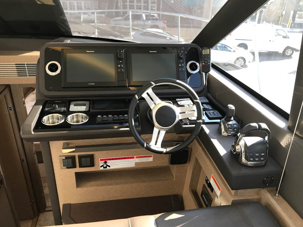 2018 46' Prestige 460FLY