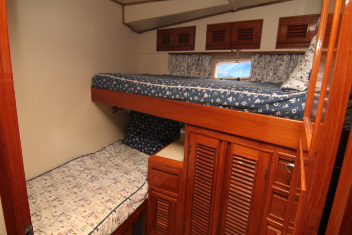 bunk cabin
