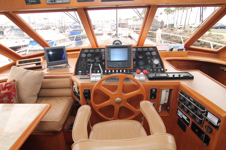 captains chair