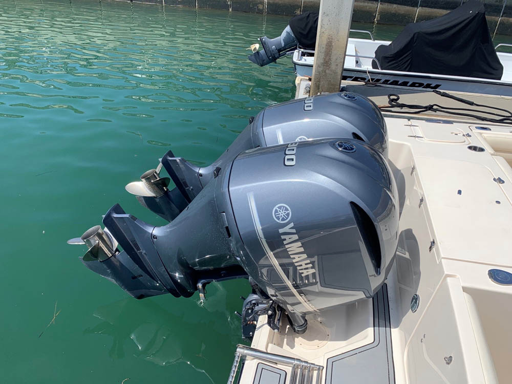 27' Grady White Canyon engines