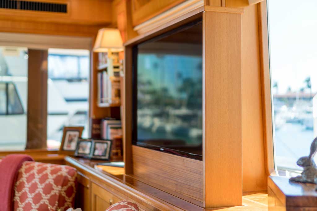 76 offshore motoryacht salon