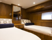 80 offshore pilothouse bedroom