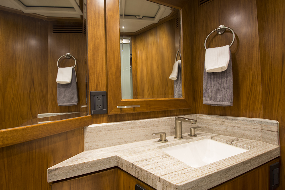 80 offshore pilothouse bathroom
