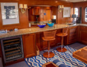 2006-80-foot-offshore-bar