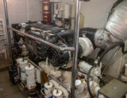 2006-80-foot-offshore-engine-room-2