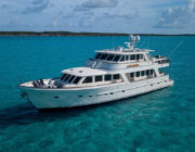 2006-80-foot-offshore-yacht-front
