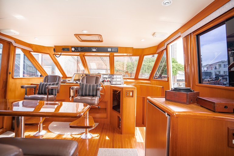 54032 Offshore Pilothouse facing forward