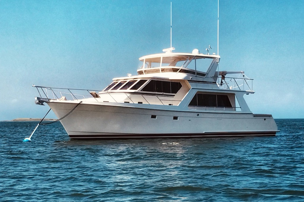 54032 Offshore Pilothouse Gansett Profile 5