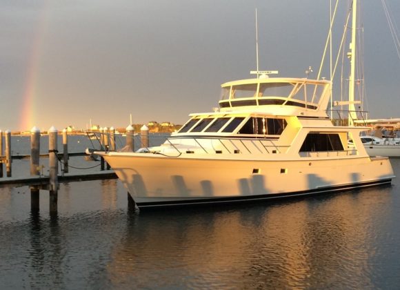 54032 Offshore Pilothouse Profile