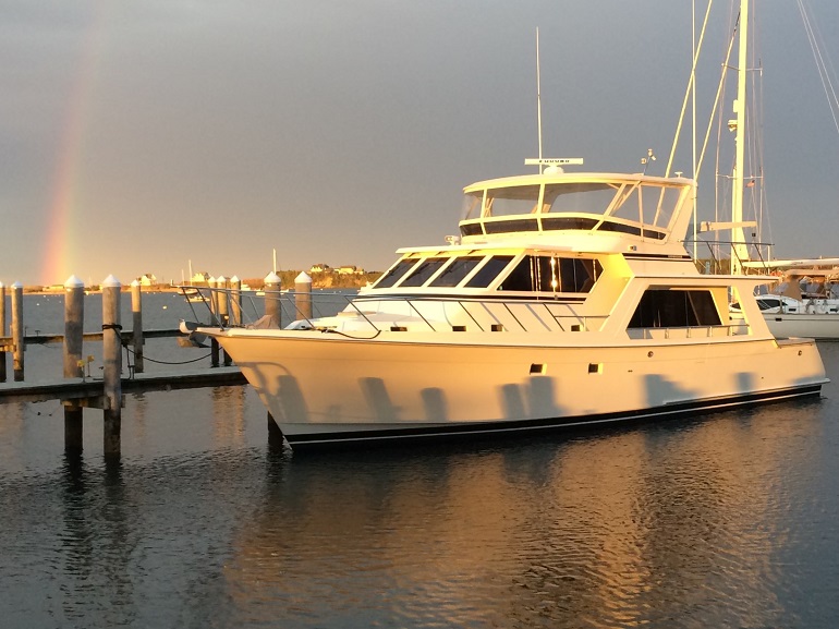 54032 Offshore Pilothouse Profile